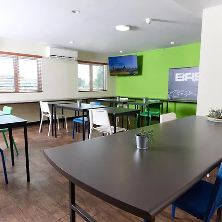 Ibis Budget Perth Airport-2